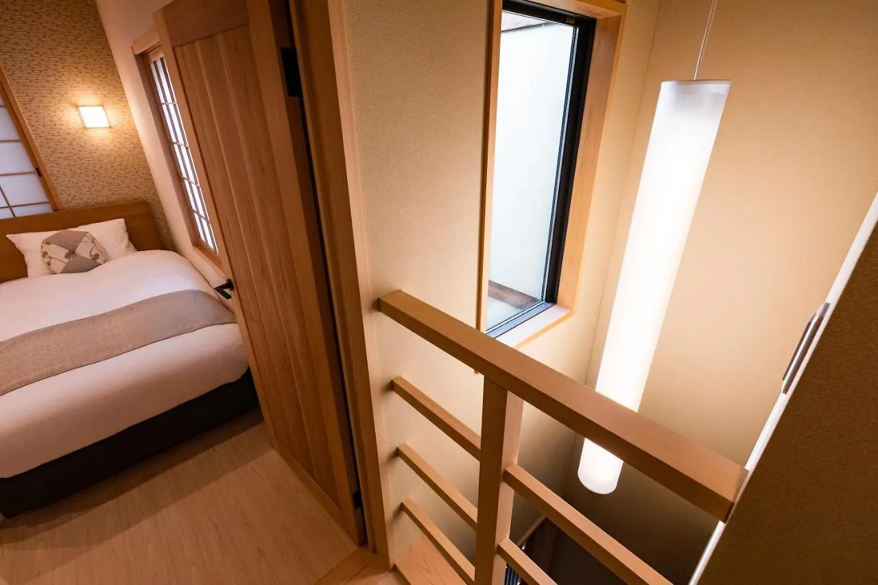 Rinn Tsukinowa West 교토 일본
